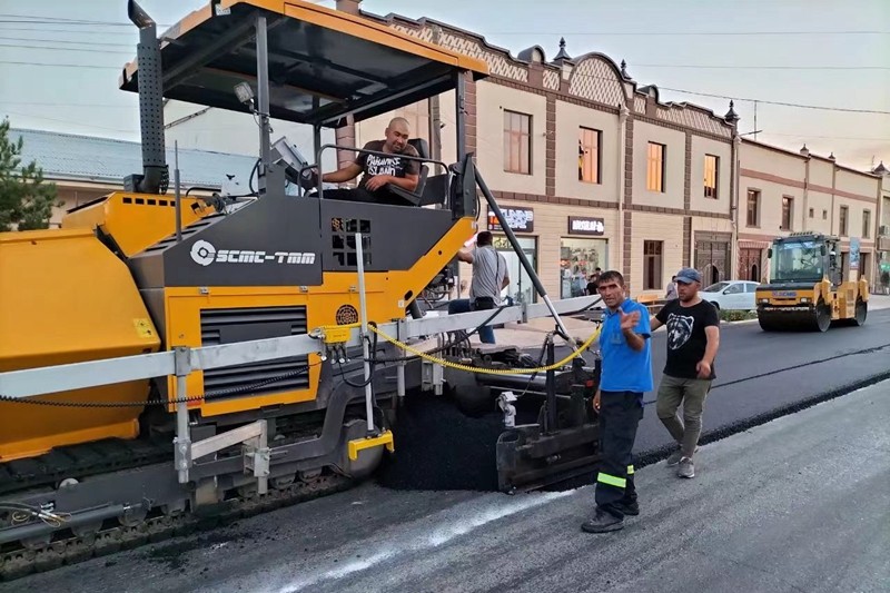 181708248713381513.jpeg 撒馬爾罕.機(jī)場路_副本.jpg